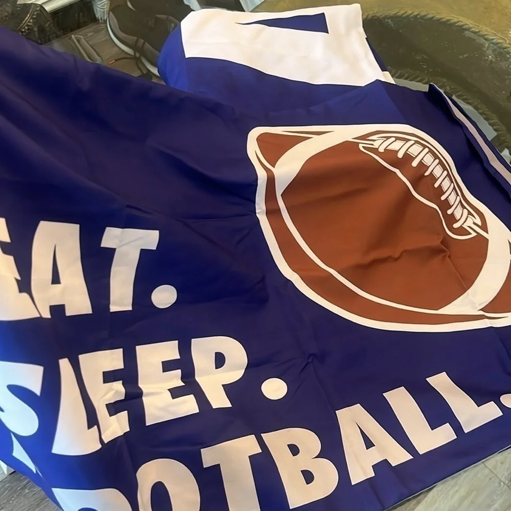 Football duvet cover and shams set size NWT lightweight king size reversible